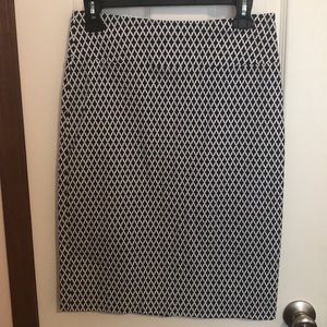 Pencil Skirt - Size Small - Knee Length - Stretchy